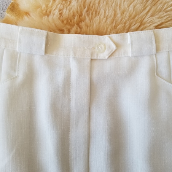 SOLD - VINTAGE Elegant European Pencil Skirt - Picture 13 of 14
